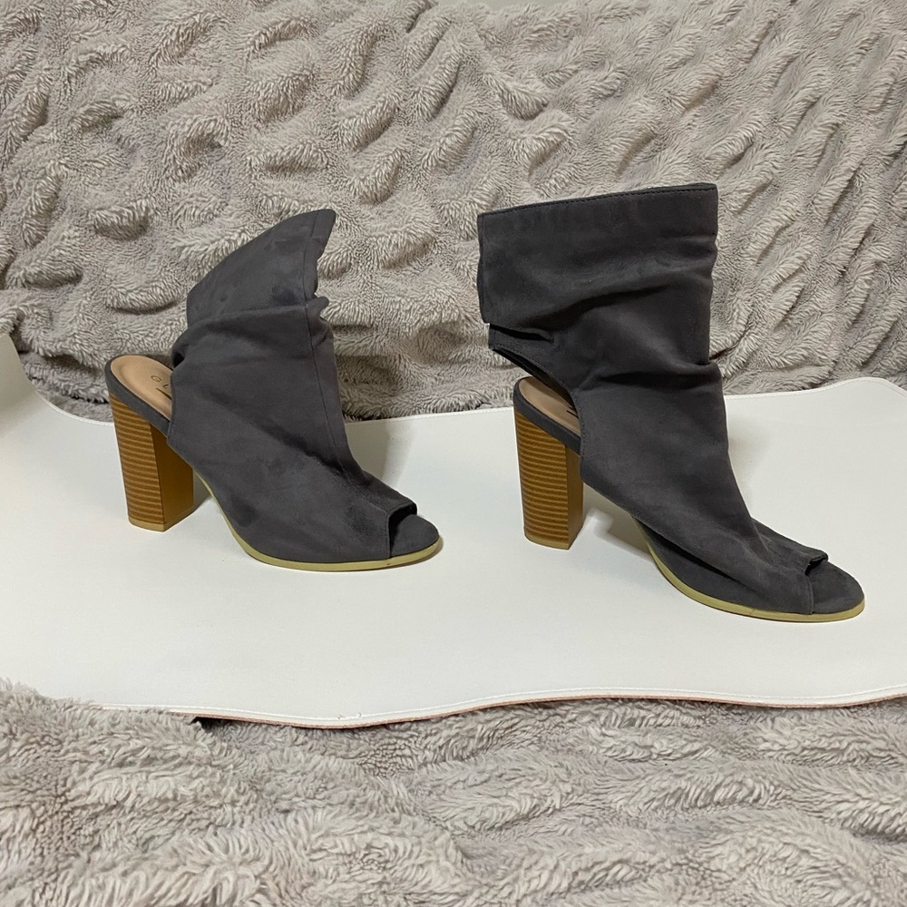 GLAZE Heels